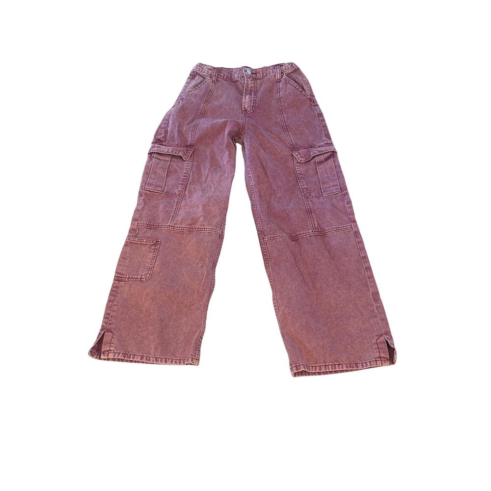Gap Kids Cargo Pants in Distressed Pink. Size 14